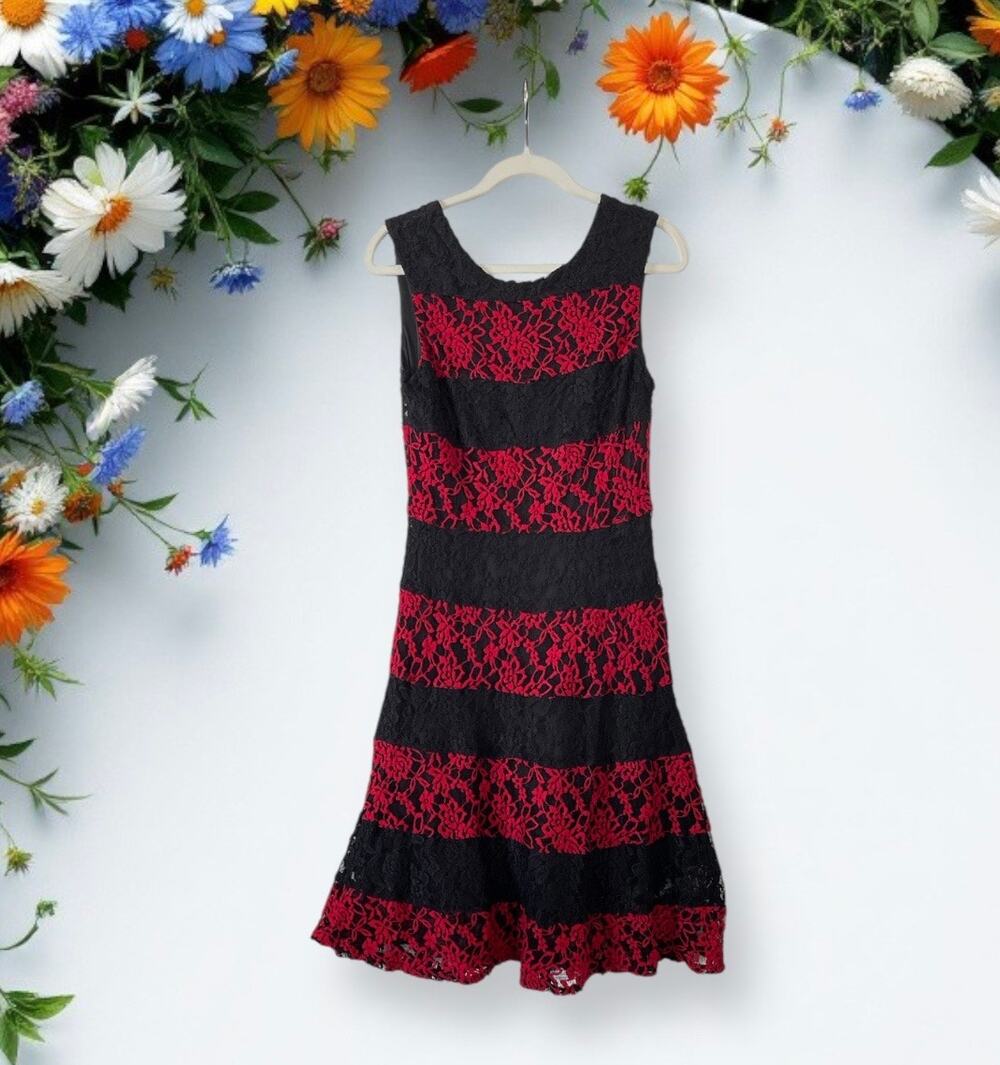New York and Company red And Black Floral Cocktail Dress Size Medium
